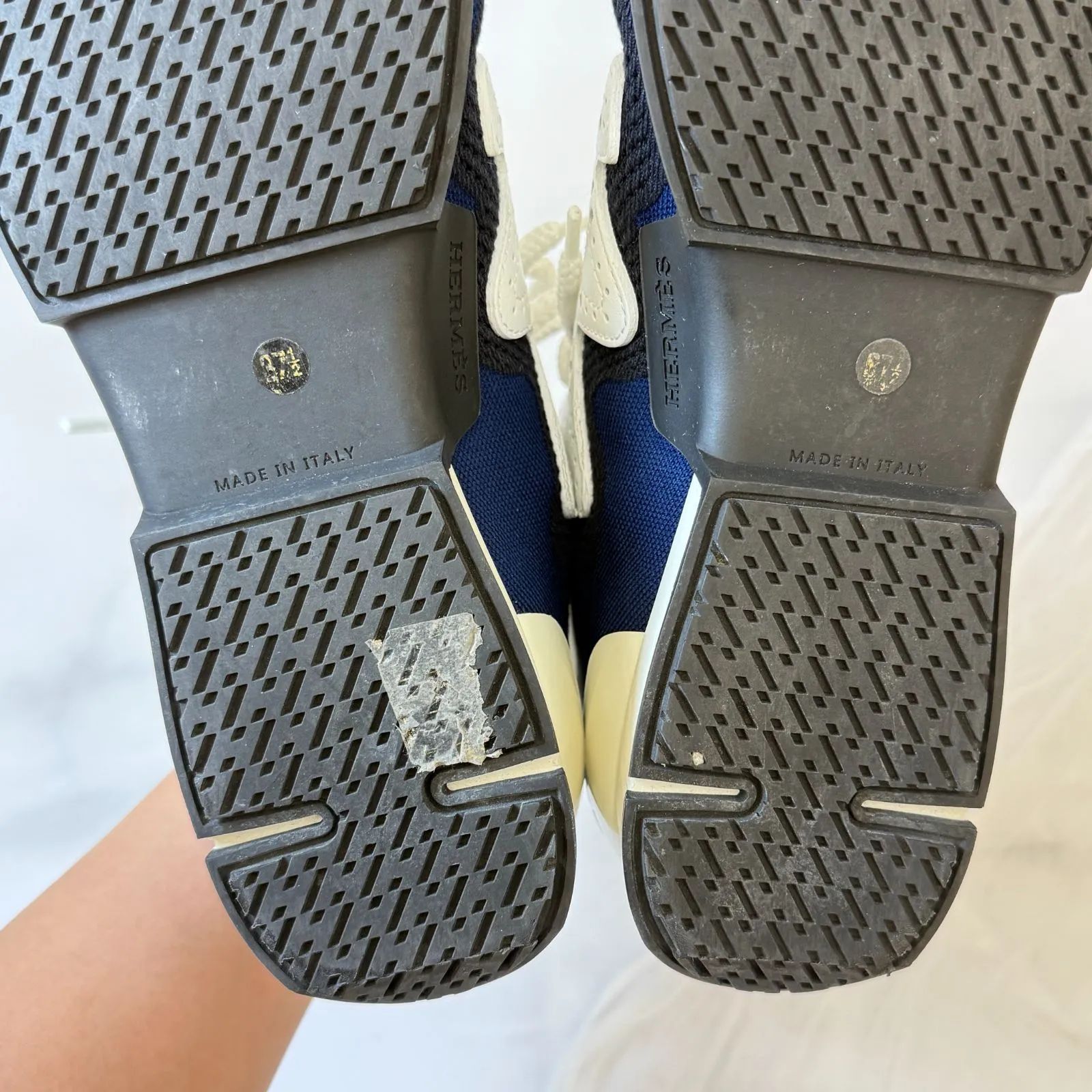  鑑定済み エルメス アクション 37.5 24㎝程度 ホワイト ブラック ネイビー ニット レザー 靴 シューズ スニーカー スニーカー 靴