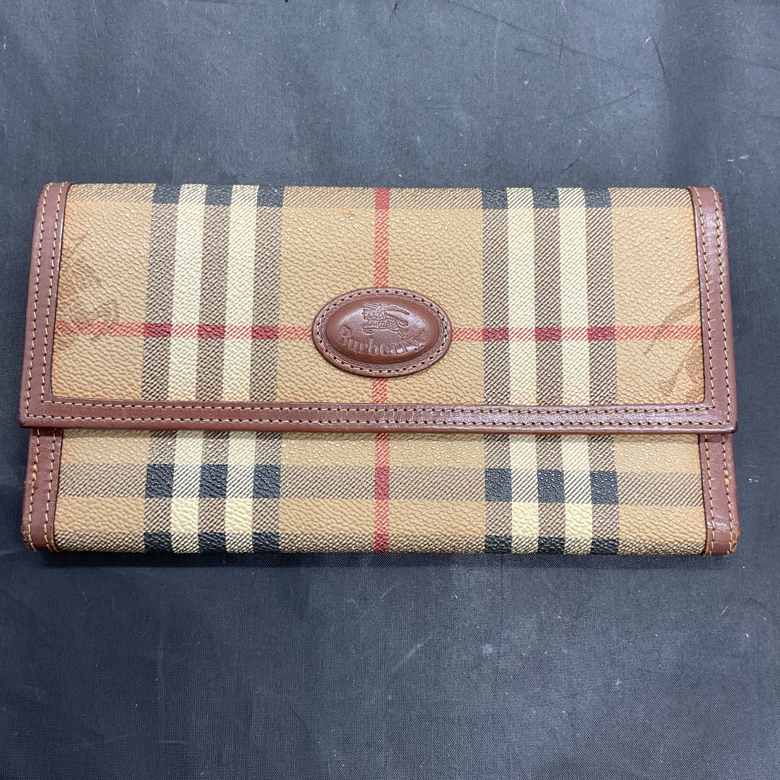 バーバリー 財布 B25082678