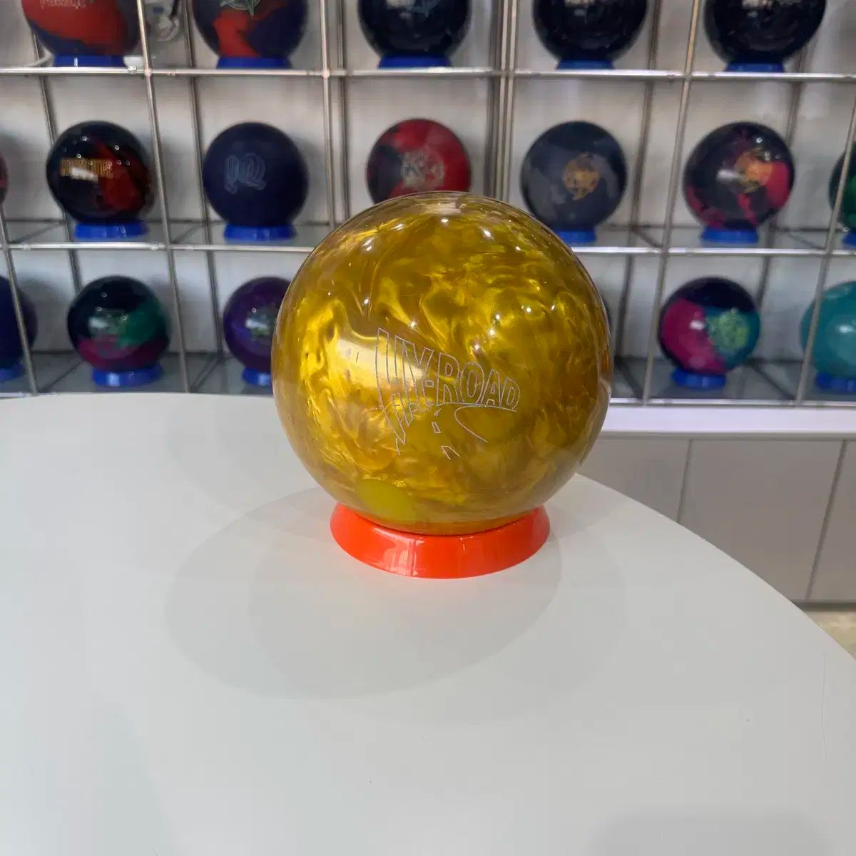 ハイロードGOLD ボーリングボール リース ジコウカンノー