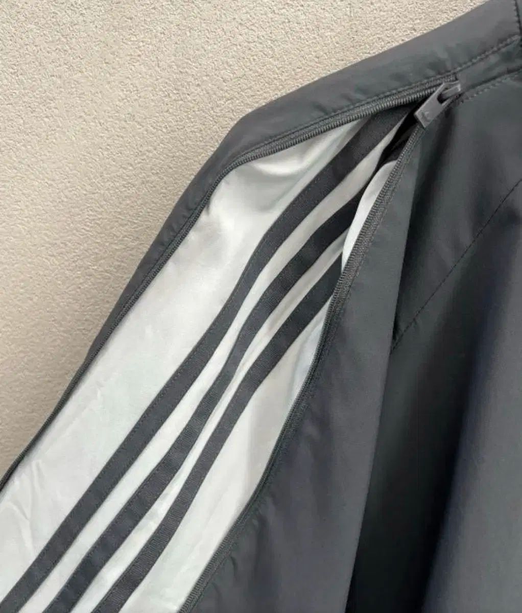  アディダス アディレニウム3 ジップアップ トラックジャージ その他 セットアップ