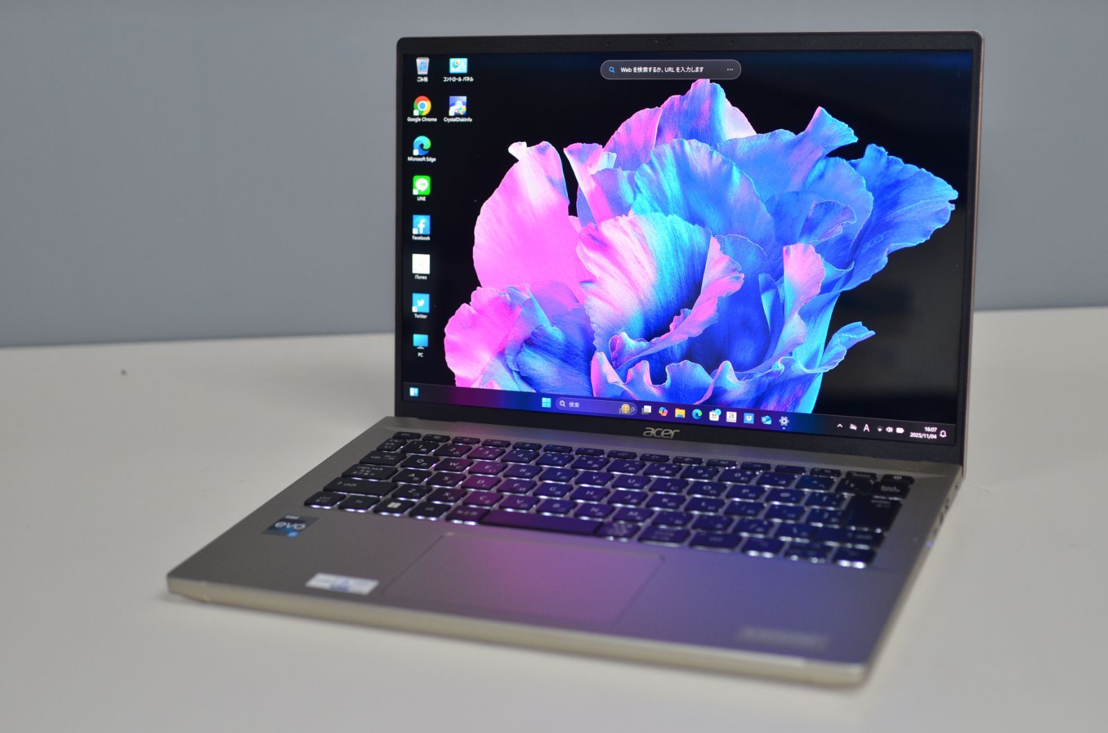 ノートパソコン ACER Swift SFG14-71 Windows11 office core i7-13700H メモリ16GB SSD512GB 14インチ WEBカメラ 無線内蔵