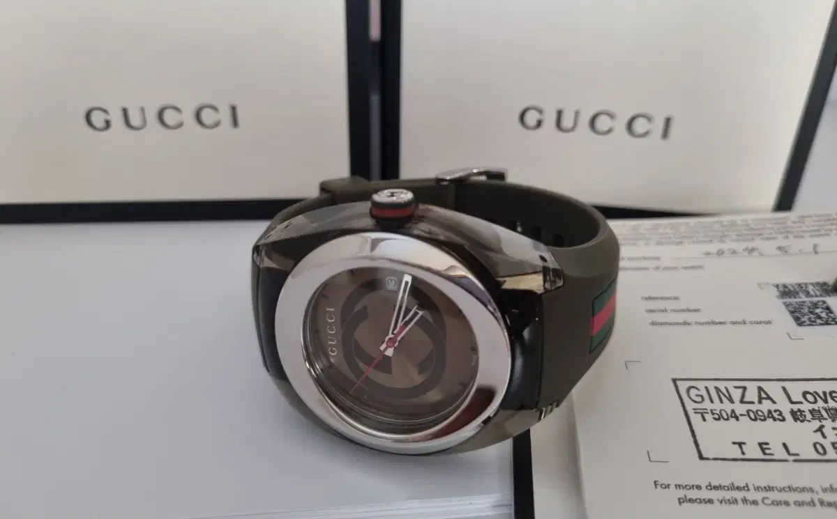  グッチ シーク メンズ時計 カーキ色 金属ベルト 時計