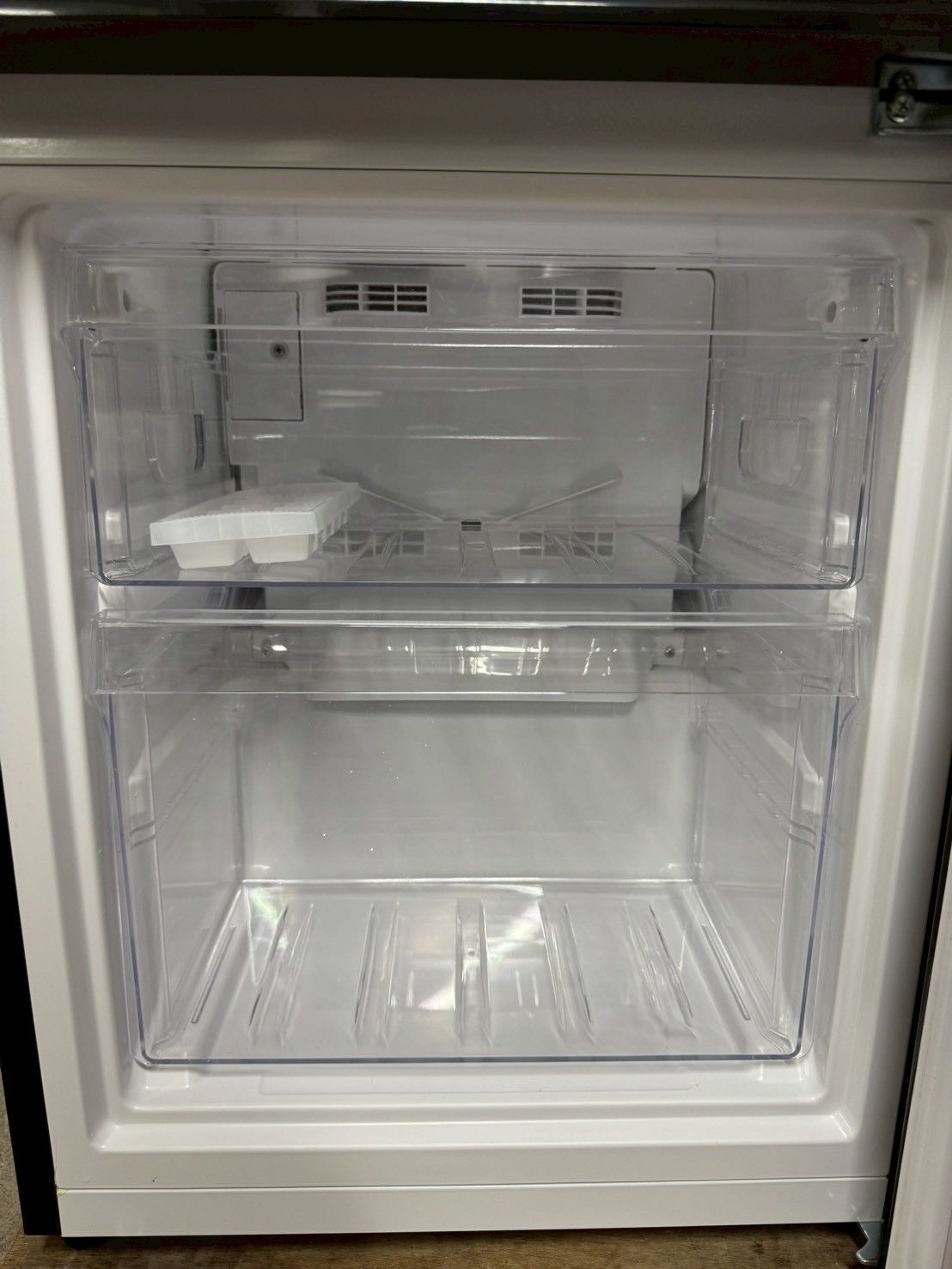 大阪送料無料★3か月保障付★冷蔵庫★2023年★NTR-140BK★IR-863 大阪送料無料☆3か月保障付き☆冷蔵庫☆ニトリ☆2ドア☆2023年☆NTR