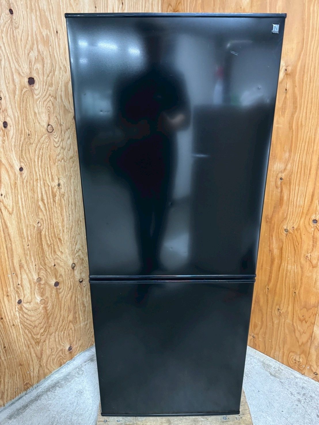 大阪送料無料★3か月保障付★冷蔵庫★2023年★NTR-140BK★IR-863 大阪送料無料☆3か月保障付き☆冷蔵庫☆ニトリ☆2ドア☆2023年☆NTR