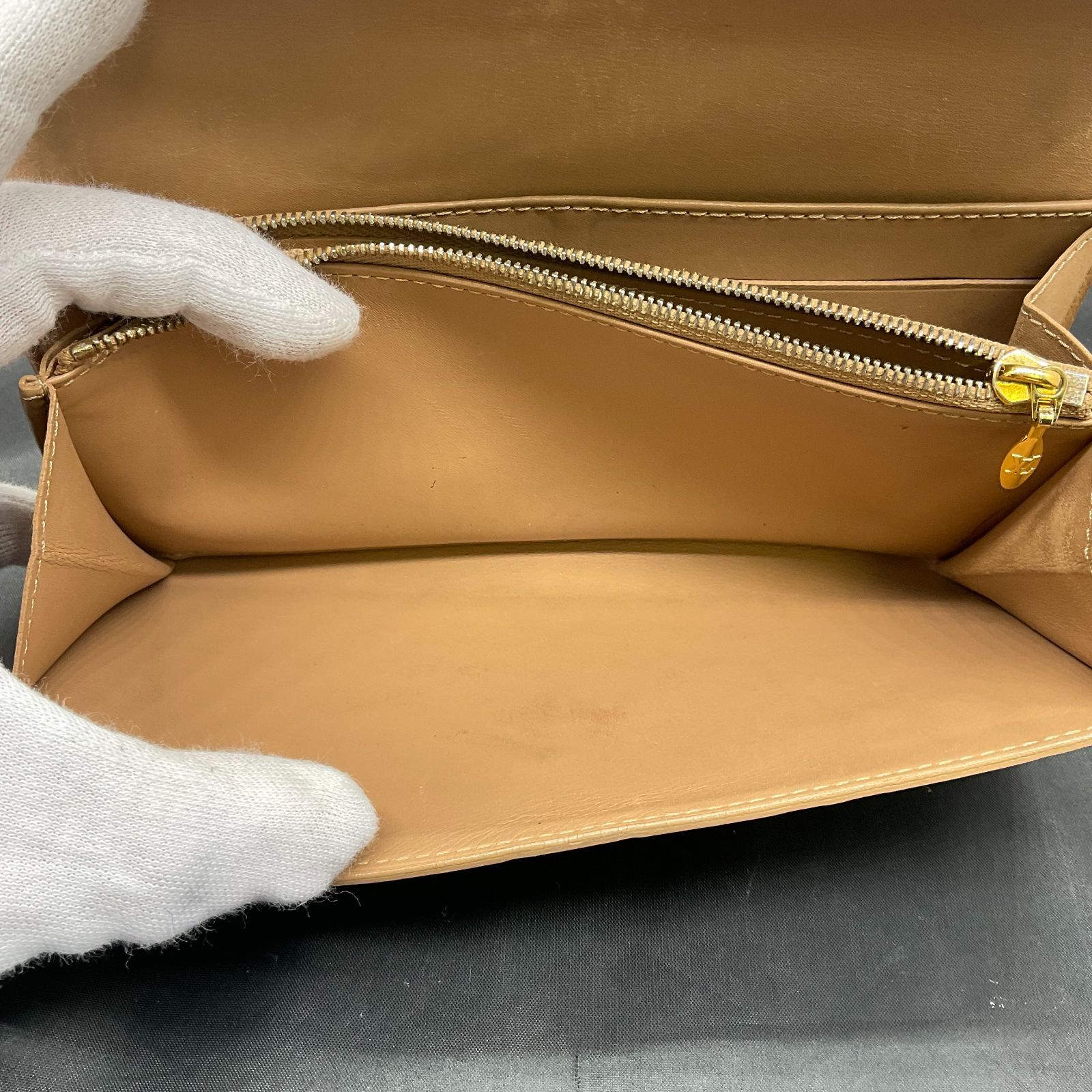 ルイヴィトン モノグラムヴェルニ