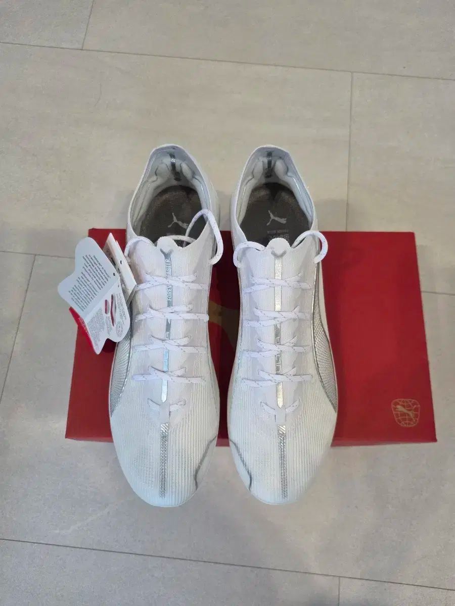 プーマ ウルトラ5 MG 280 mm