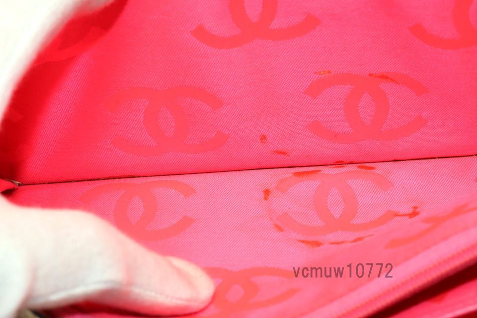 レザー ラウンドファスナー