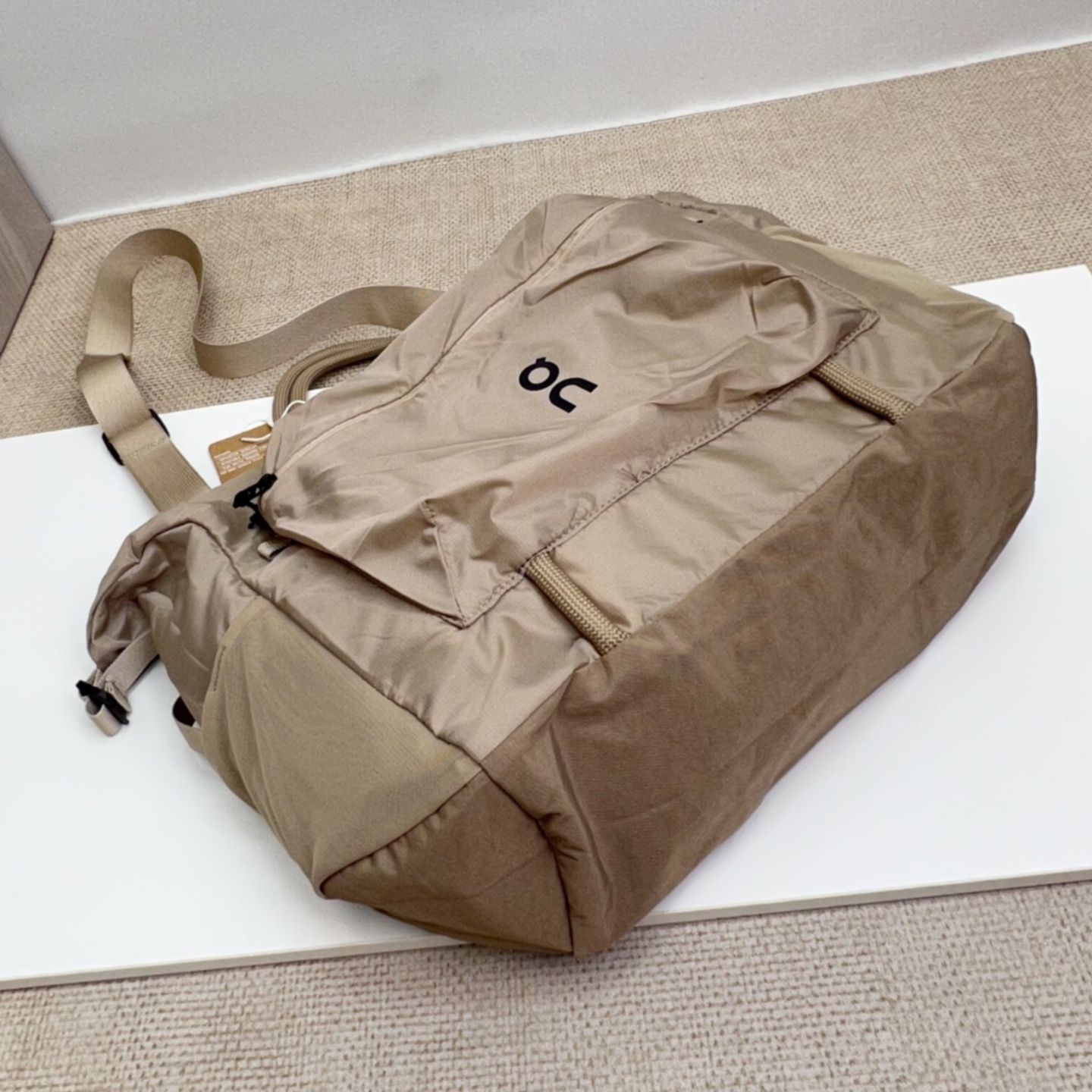 On Track Pack 35L Lite オン トラックパック ショルダーバッグ 35L