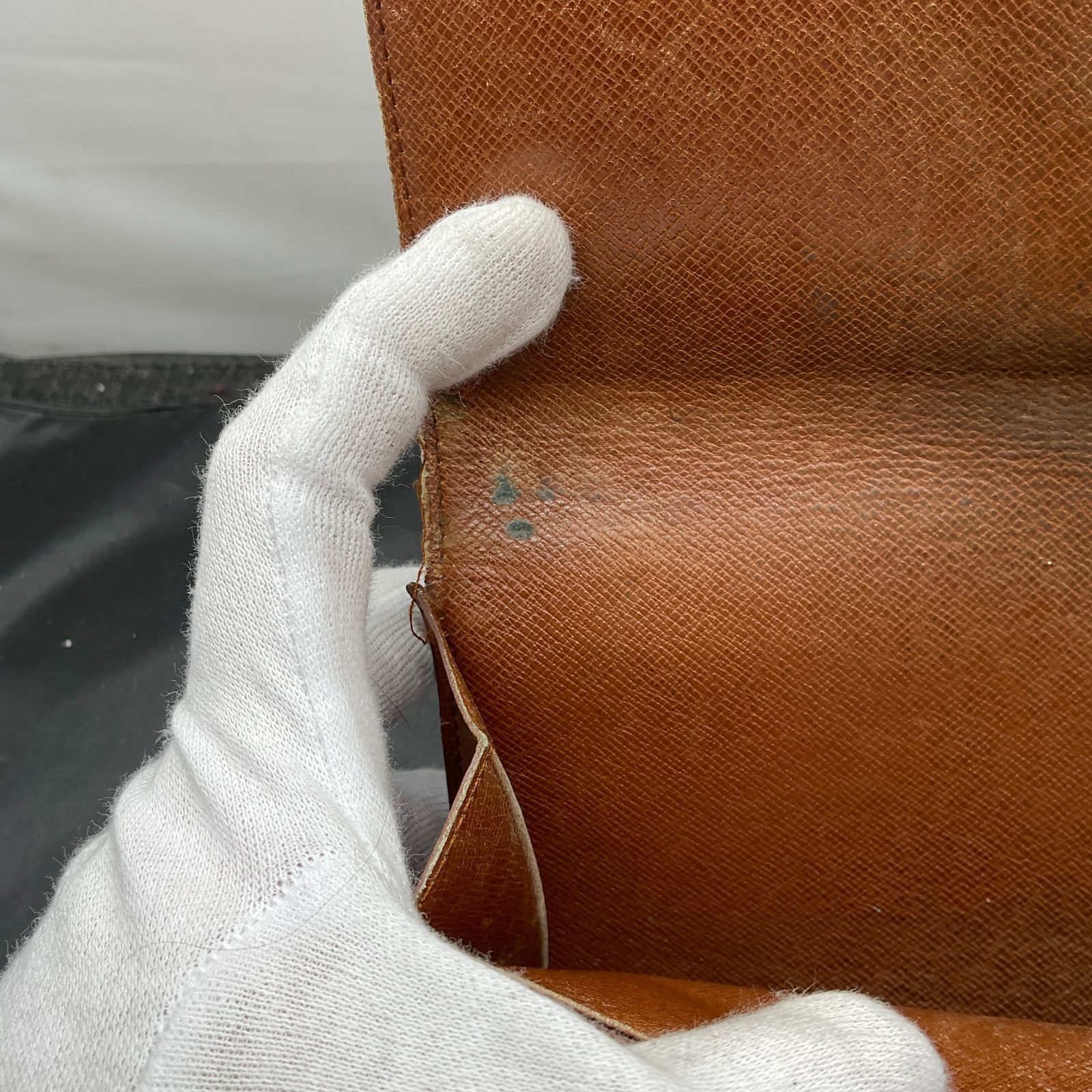 ポルトモネクレディ B25082661