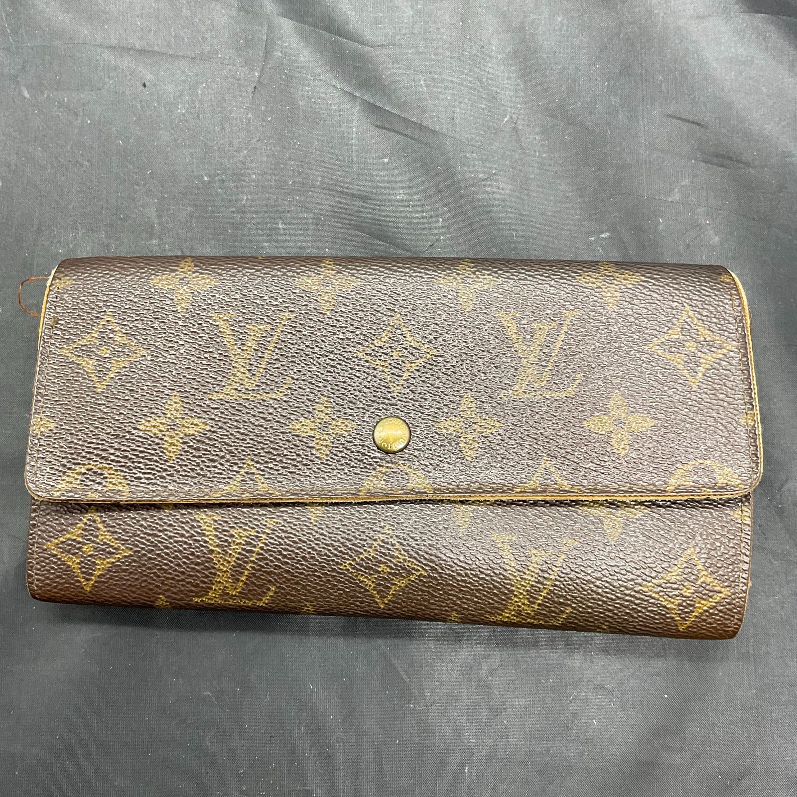 ルイヴィトン モノグラム ポルトモネクレディ B25082661