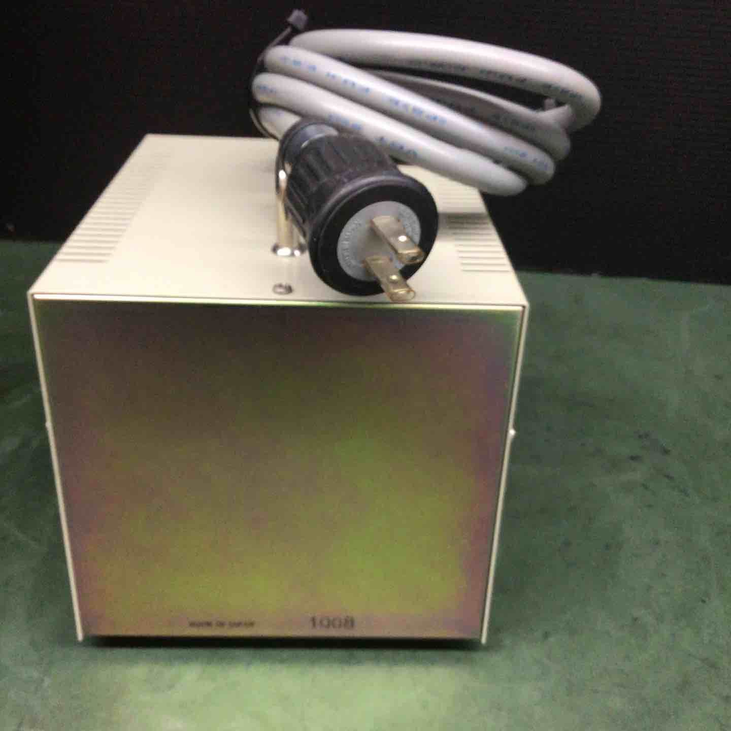 日章工業株式会社 SK-2200U 変圧器 2200W SK-2200U | 日章工業