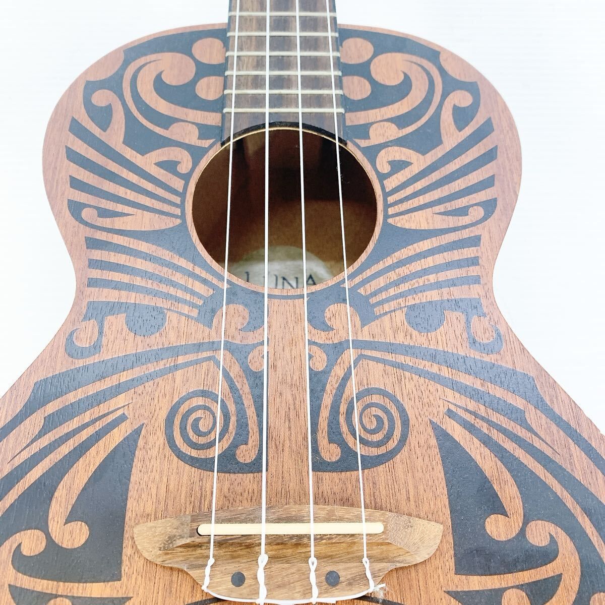 LUNA ルナ UKE TRIBAL 6 ミニギター 弦楽器 楽器 機材 音楽 アメリカ ギター WSM1603F08.0729 WWW_TRAVELLANDINDIA_COM