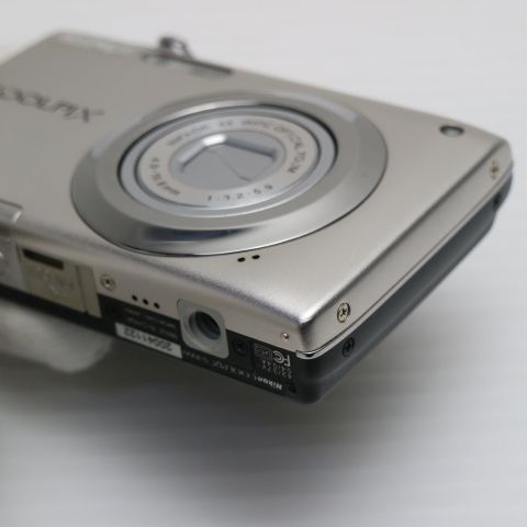 新品同様 COOLPIX S3000 ピュアシルバー 即日発送 Nikon デジカメ