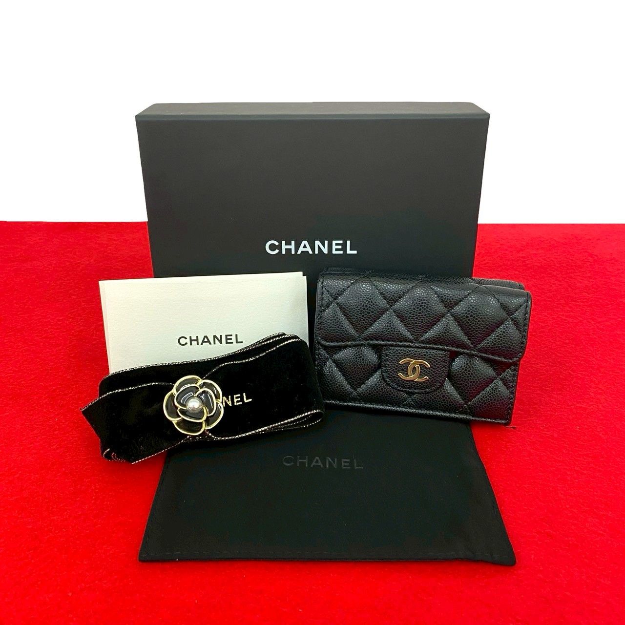 箱 袋付き ランダム番台 CHANEL シャネル マトラッセ ココマーク キャビアスキン レザー 三つ折り財布 ウォレット ブラック 24058