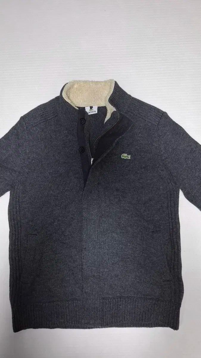 ラコステ ウール