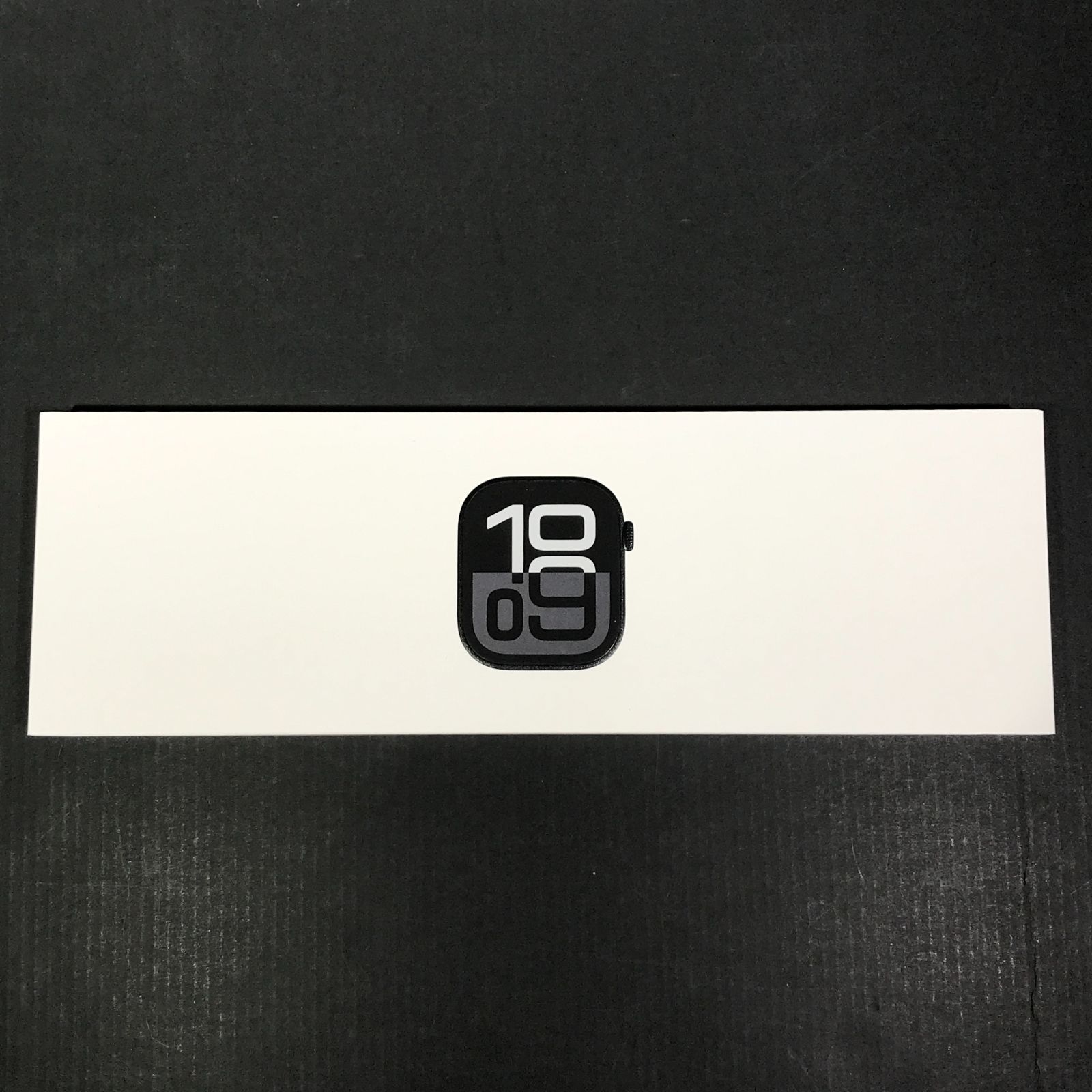 城東70-001 Apple Watch アップルウォッチ Series10 GPSモデル 46mm ジェットブラック アルミニウムケース ブラックスポーツバンド S M