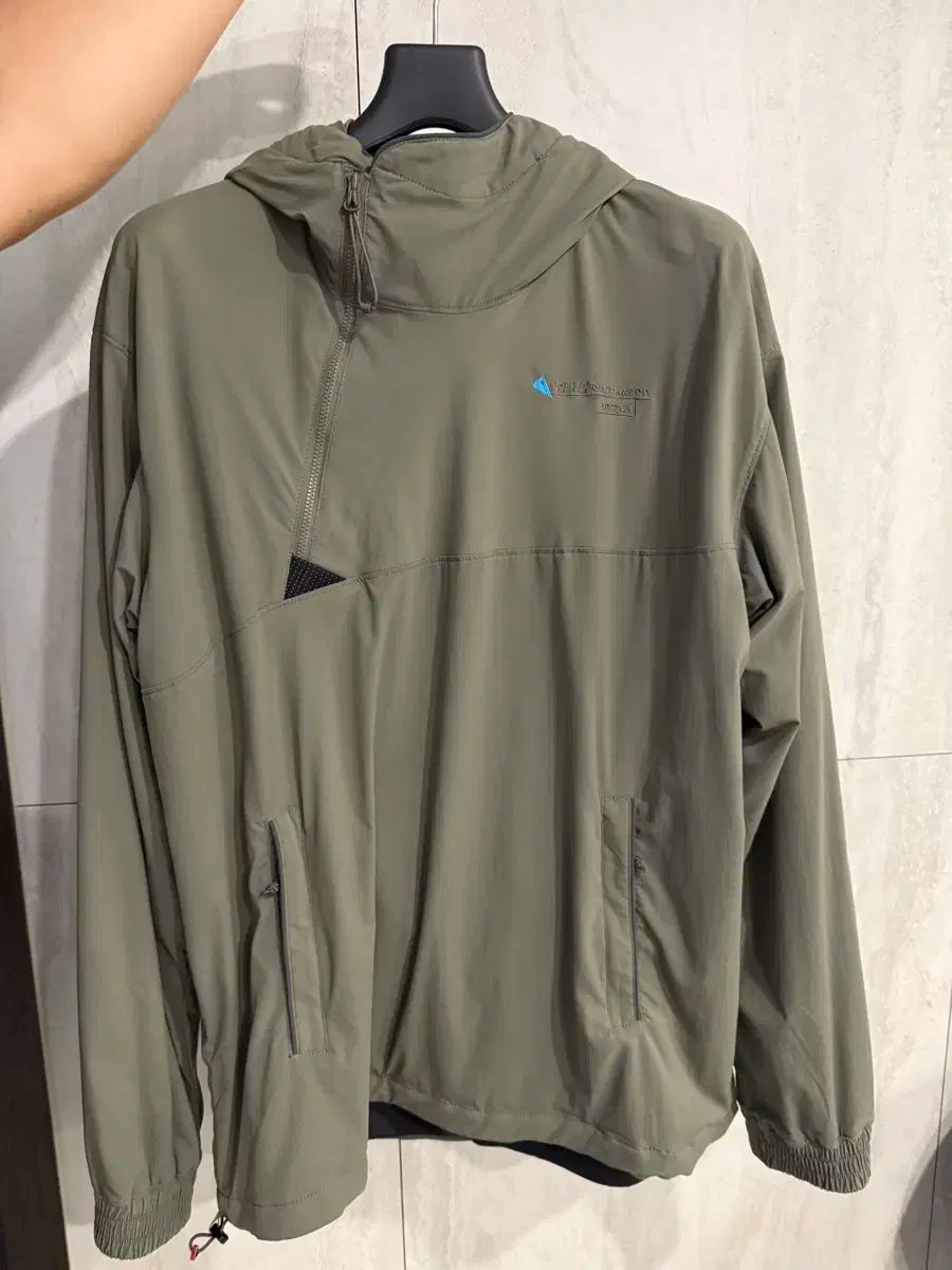 アノラック マン