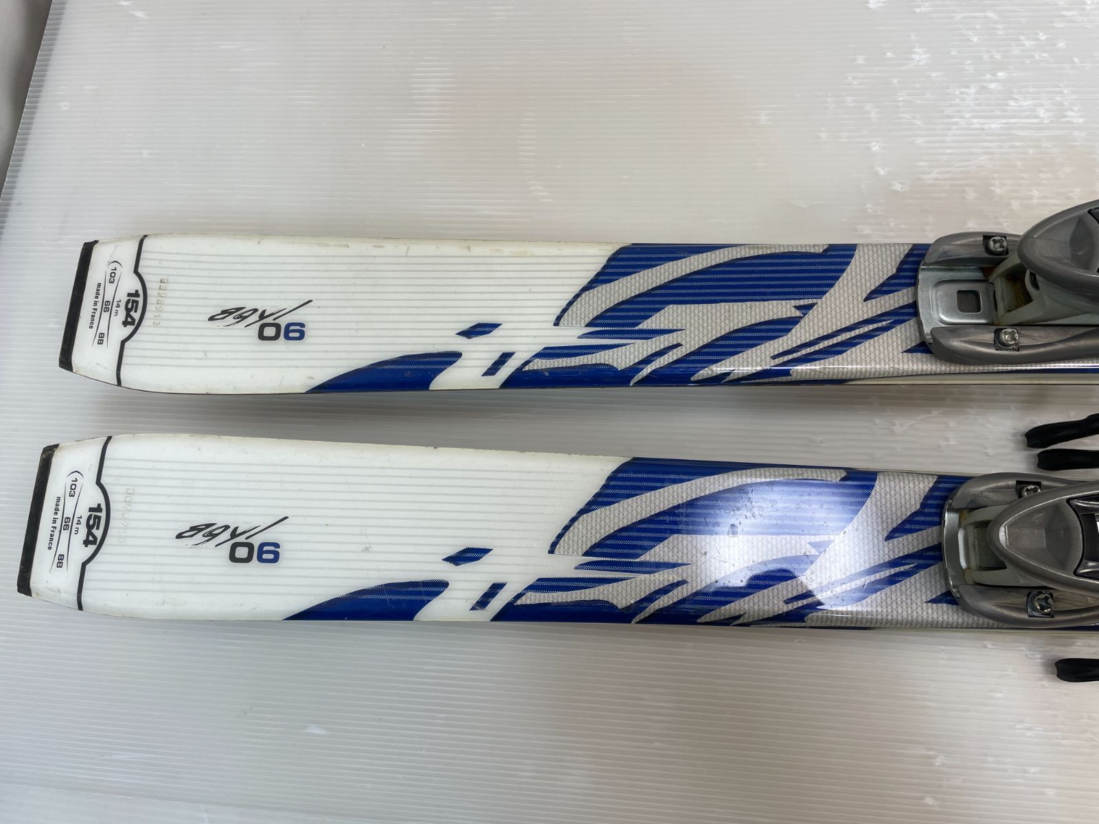 スキー Dynastar agyl 06 154 cm LOOK nova 9 ディナスター ルック ダイナスター カービングスキー スキー板