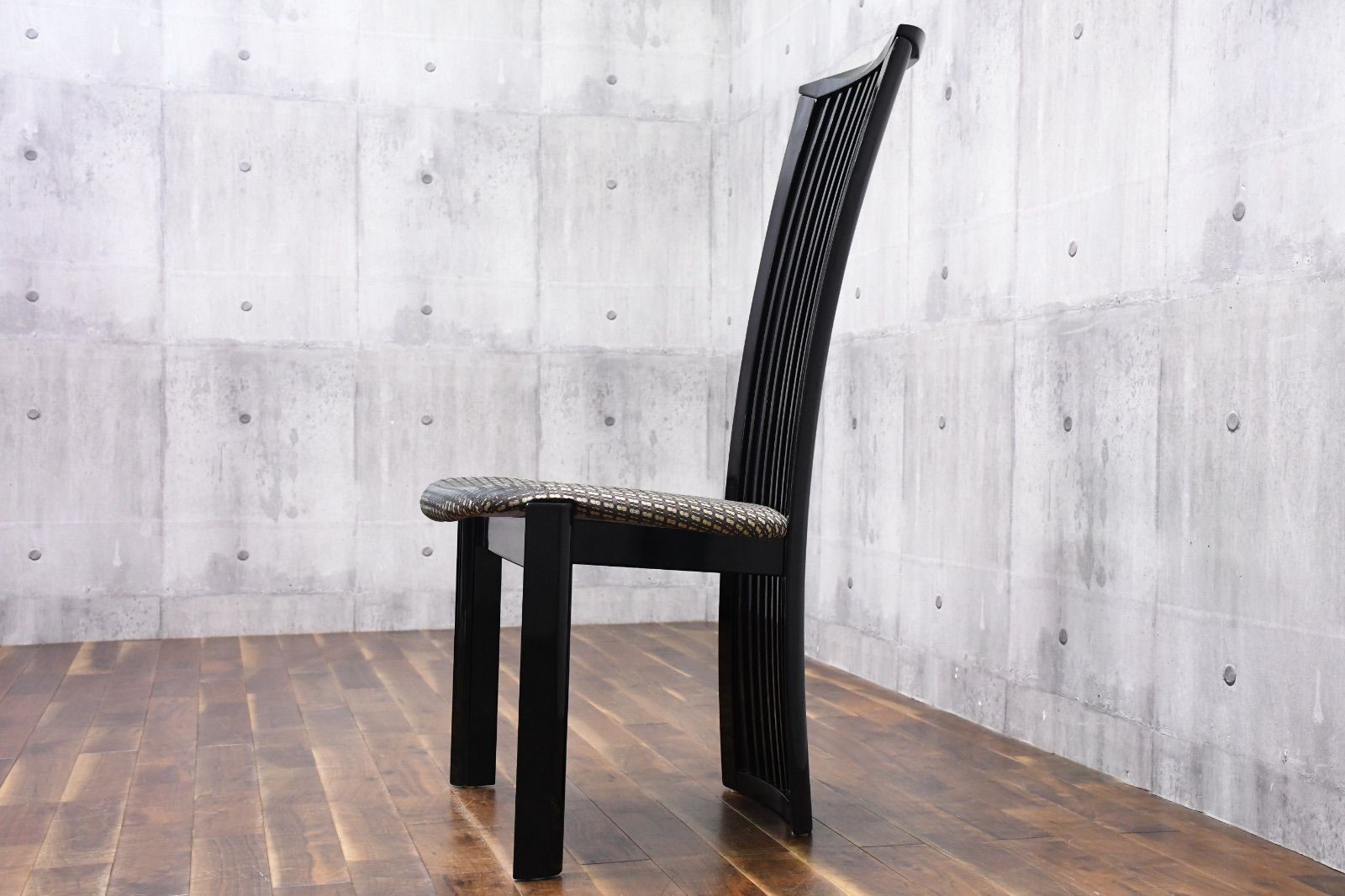 EJK89 イタリア製 Costantini Pietro コスタンチーニ ピエトロ ダイニングチェア IDC大塚家具 サブレ モダン ハイバックチェア 食卓椅子 MARWIL-DEMENAGEMENTS_CH