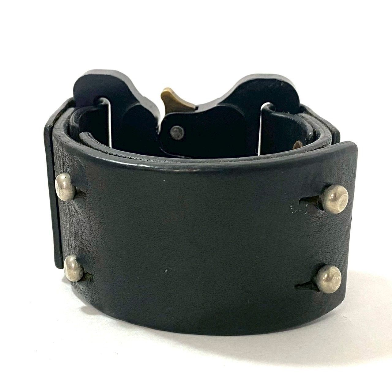 レザー ブレスレット