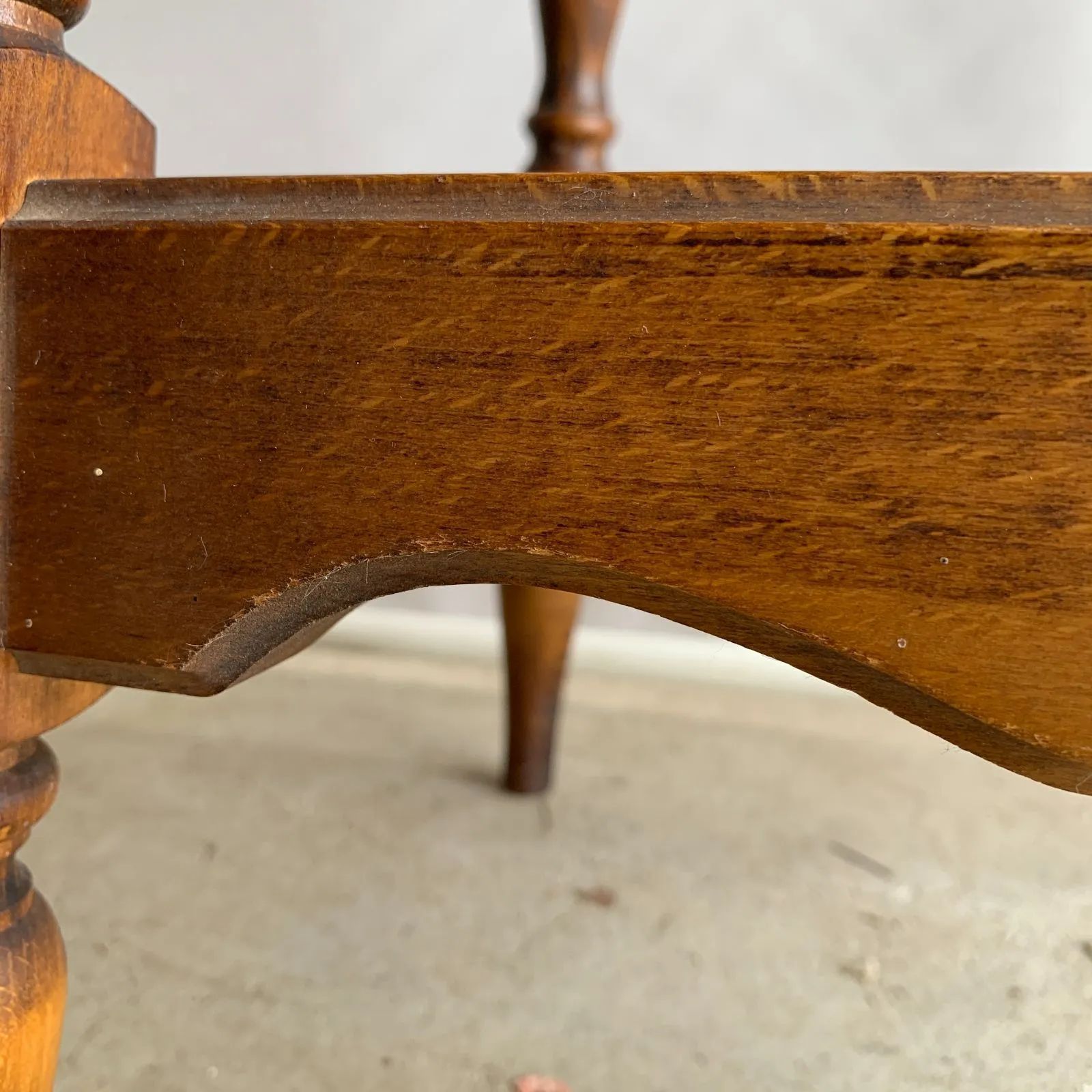 カリモク コロニアル 電話台 花台 飾り台 サイドテーブル /HM-0153