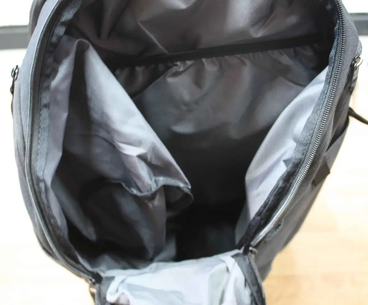 あちゃこ様専用】ノックス【KNOX】ブラック バイク用 防水リュック 25ℓ