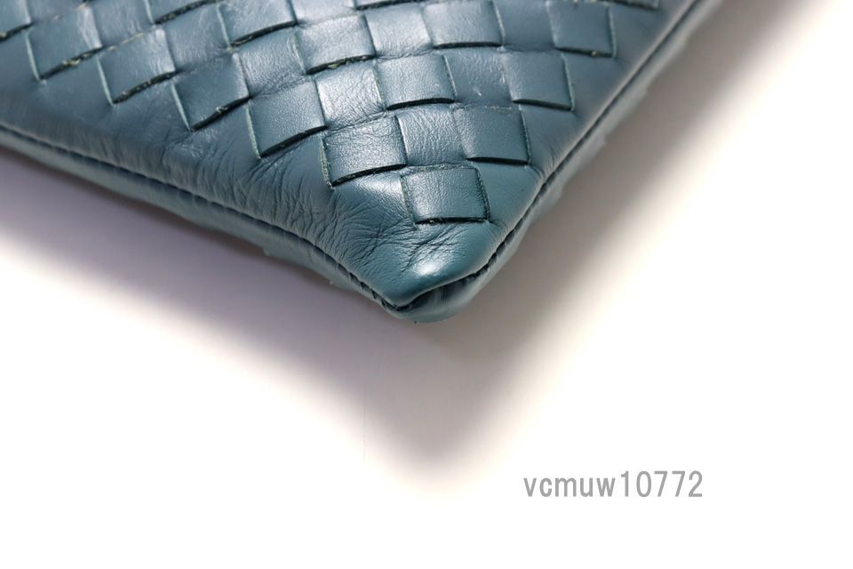 クラッチバッグ