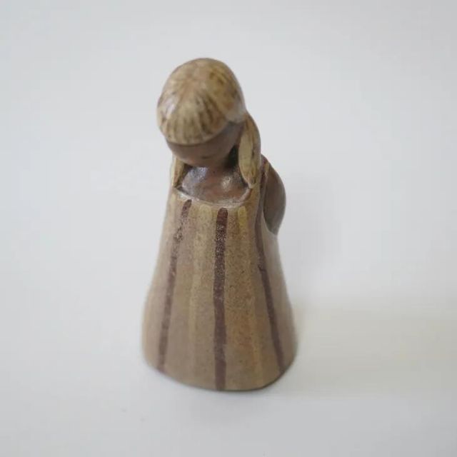 Dagny Zachrisson Christina Keramik Figurine 少女像 北欧ヴィンテージ スウェーデン 陶器 彫刻 置物 ミッドセンチュリー クリスティーナ