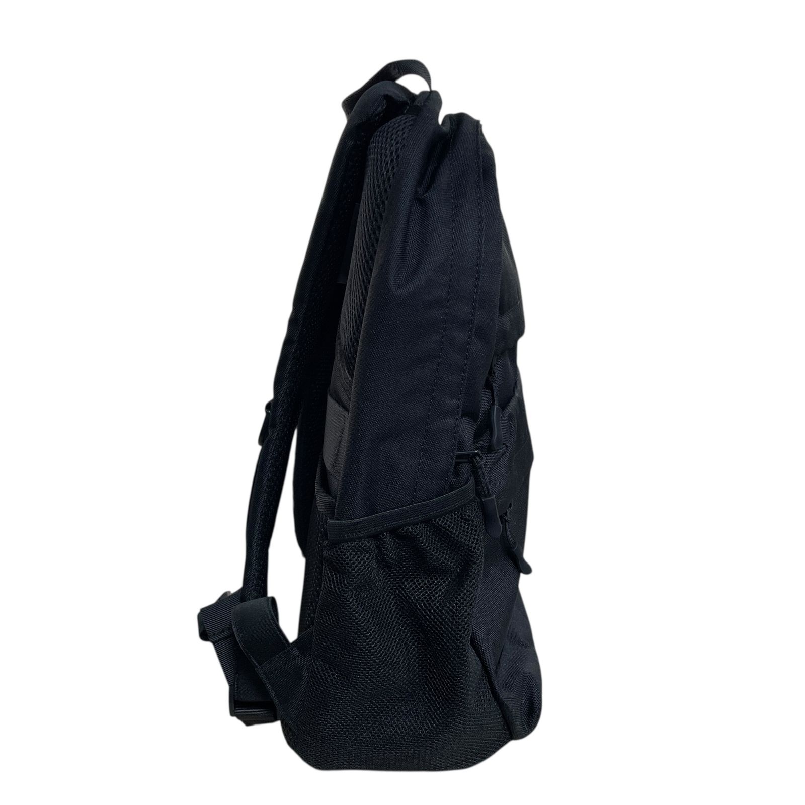 ティー リビング