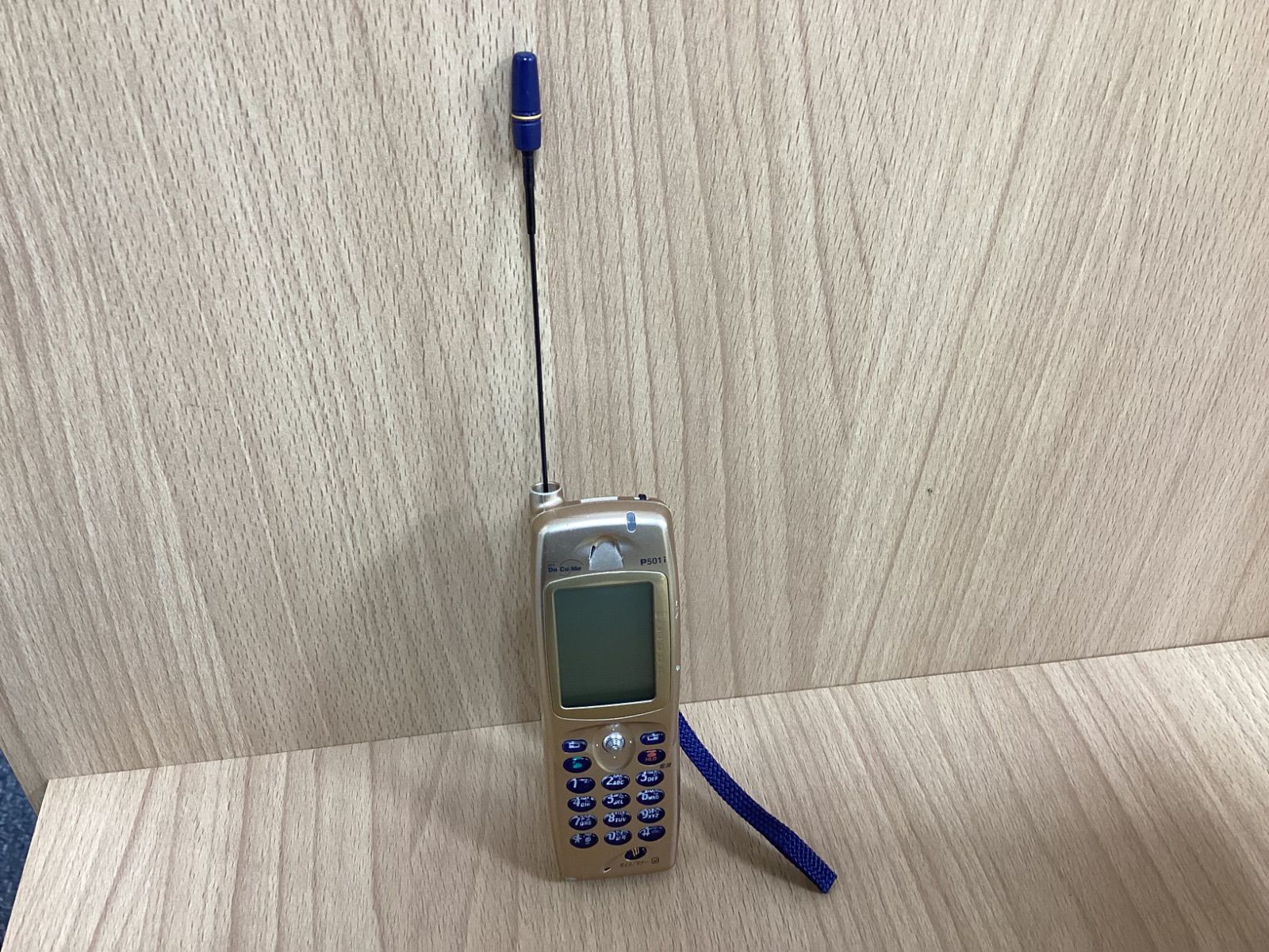 AQUOS ケータイ SH-01J ガラケー 4653 docomo AQUOS ケータイ SH-01J