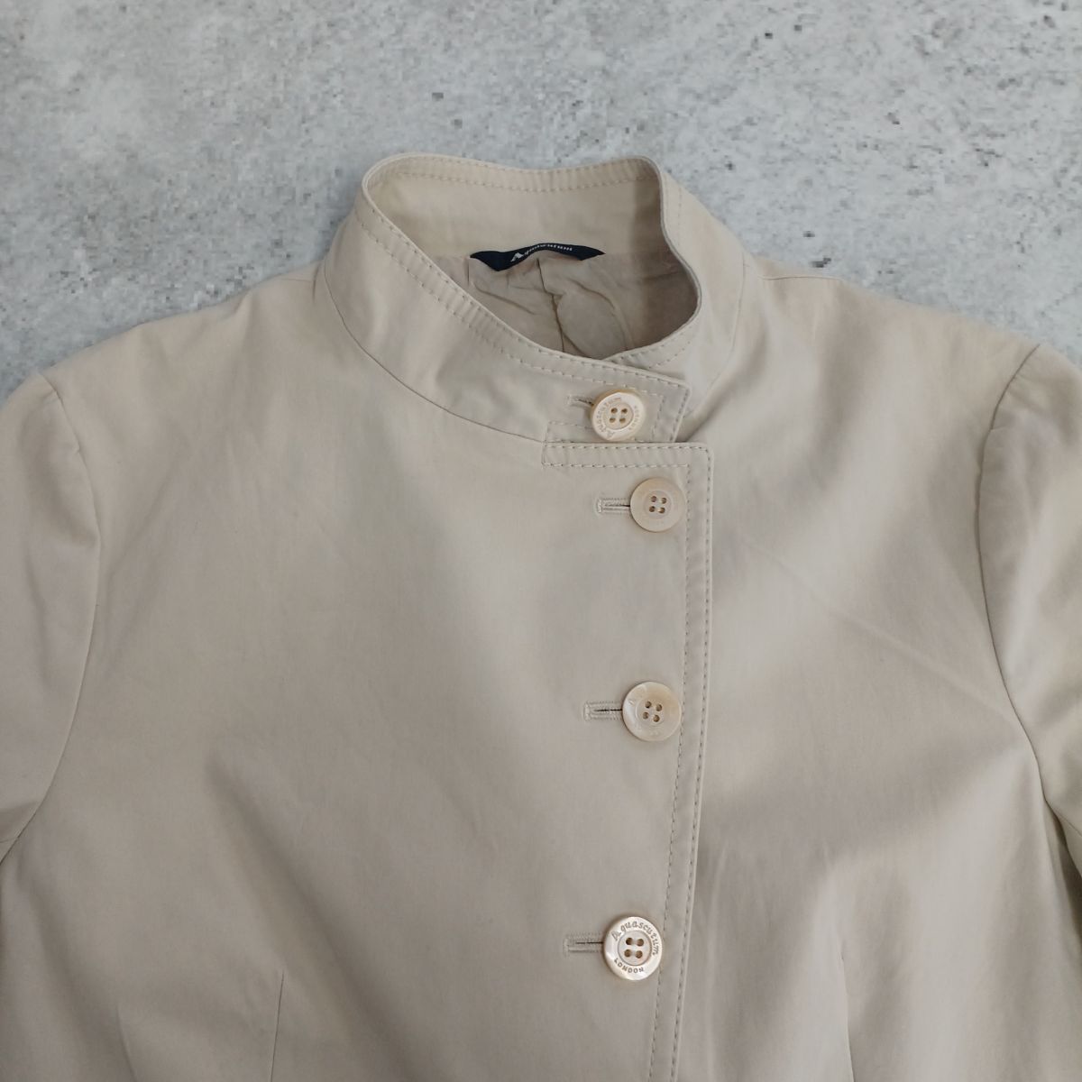 Aquascutum アクアスキュータム レディース フォーマルジャケット 背抜き ７号 Sサイズ アイボリー GULLKHAN_COM