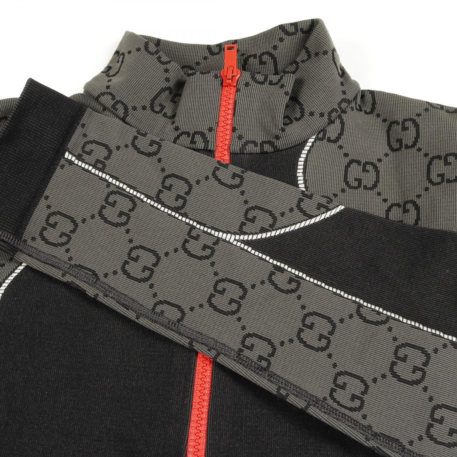 GUCCI グッチ