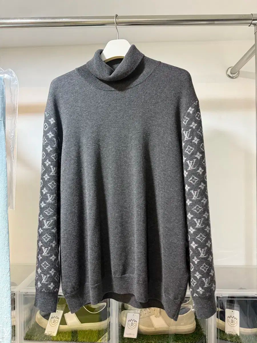 ルイヴィトン カシミア タートルネック ニット XXL