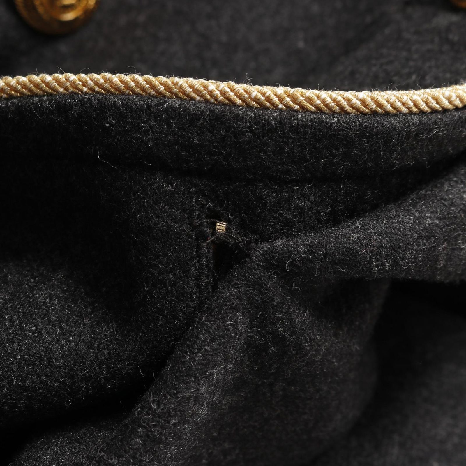 MOSCHINO モスキーノ