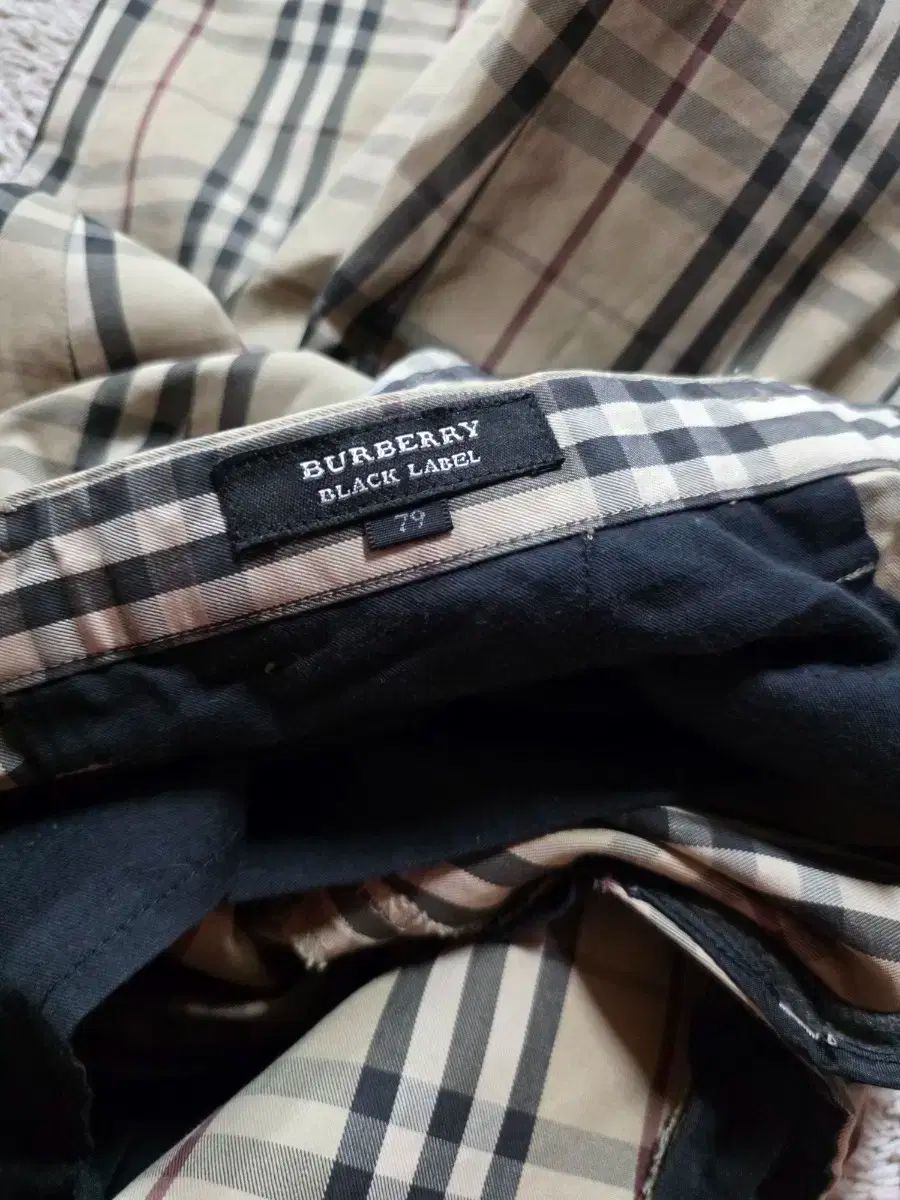 バーバリー ブラックレーベル