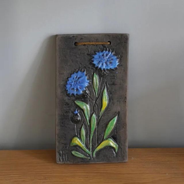 Ninnie Forsgren Flowers 青い花の陶板 No.105 北欧ヴィンテージ スウェーデン 陶器 壁飾り ミッドセンチュリー 1960年代