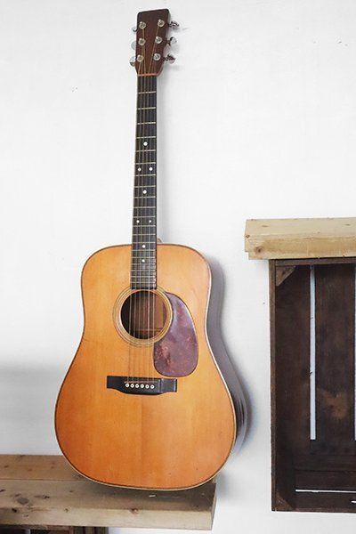 MARTIN マーティン HD-28 1977年製 アコースティックギター 純正ブルーケース付 ヴィンテージ マーチン 着払い発送 直渡し可