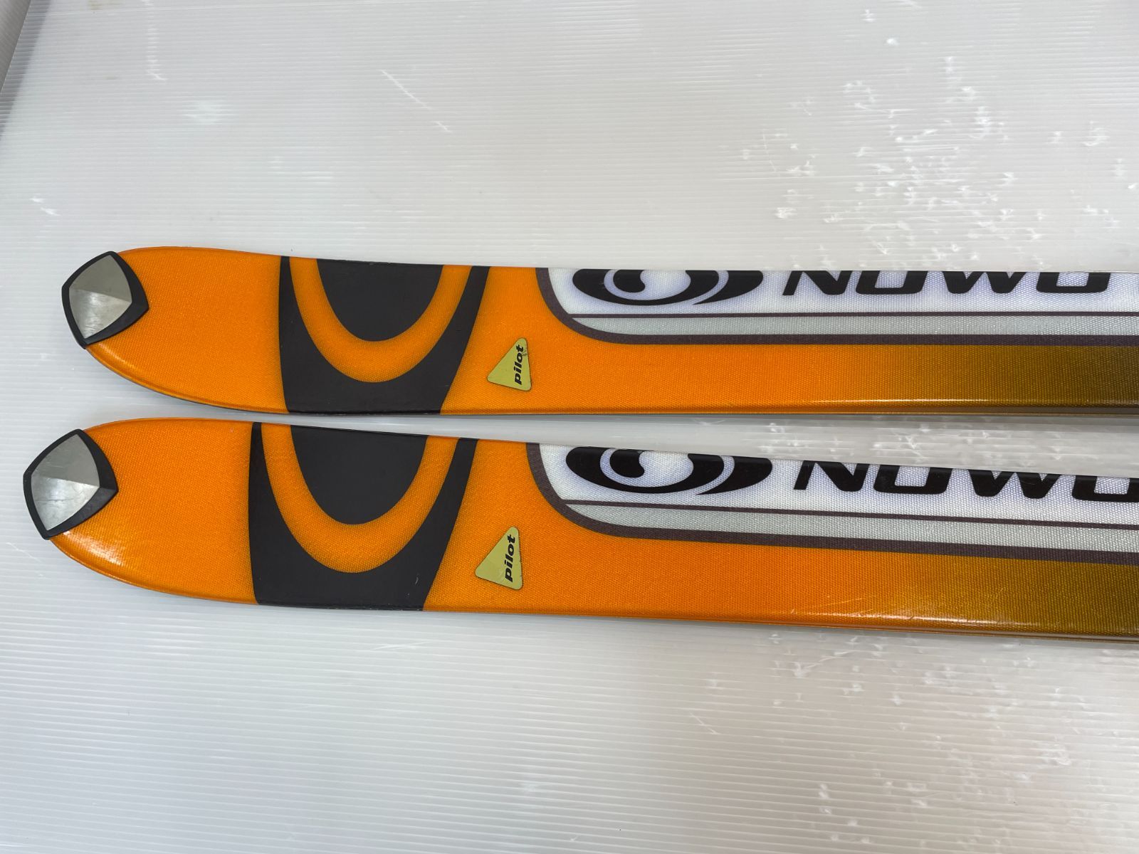 スキー Salomon verse 8 150 cm S 710 サロモン カービングスキー スキー板