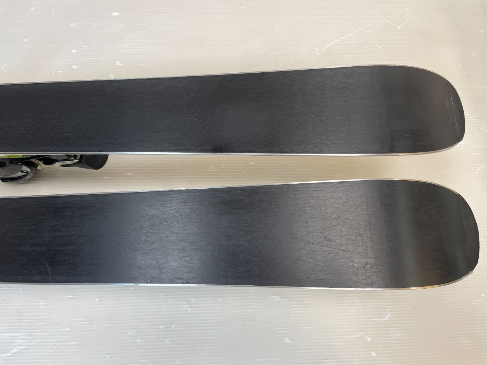  スキー Salomon verse 8 150 cm S 710 サロモン カービングスキー スキー板 板 スキー