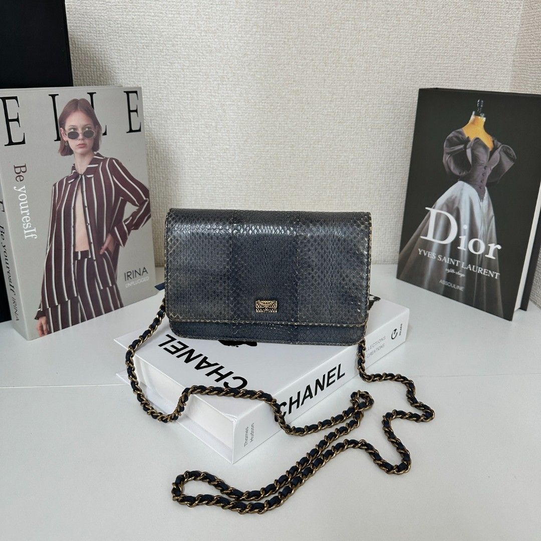 CHANEL シャネル リザード型押し レザー チェーンショルダーバッグ