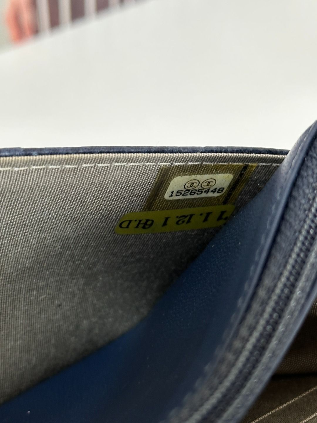 リザード型押し レザー