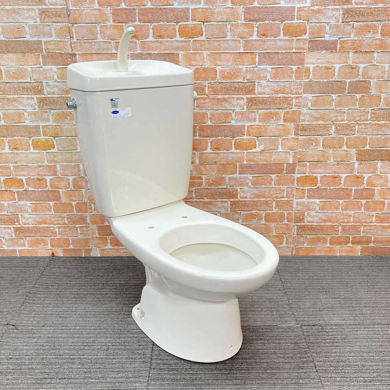 品 INAX イナックス トイレ 洋式便器 壁排水 C-110P タンク 型番不明 一式セット BU8 アイボリー 25J