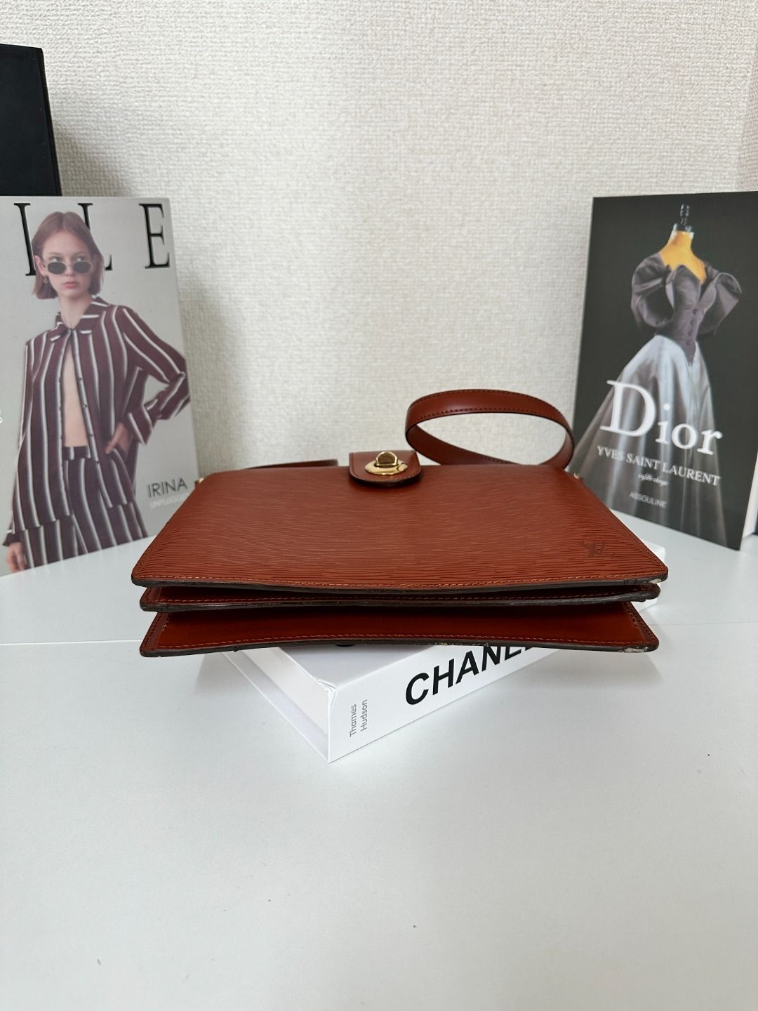 ショルダーバッグ