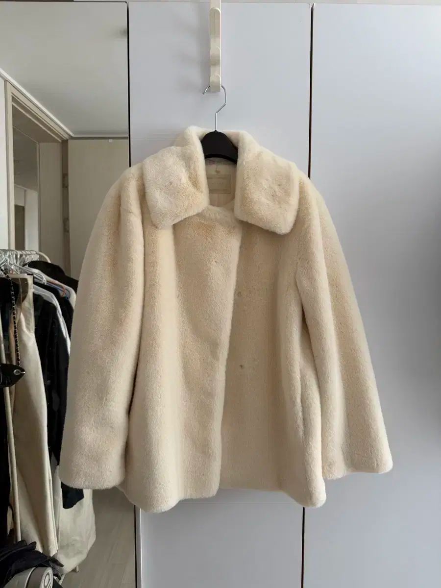 アイボリー ファー ジャケット コート カラ 取り外し