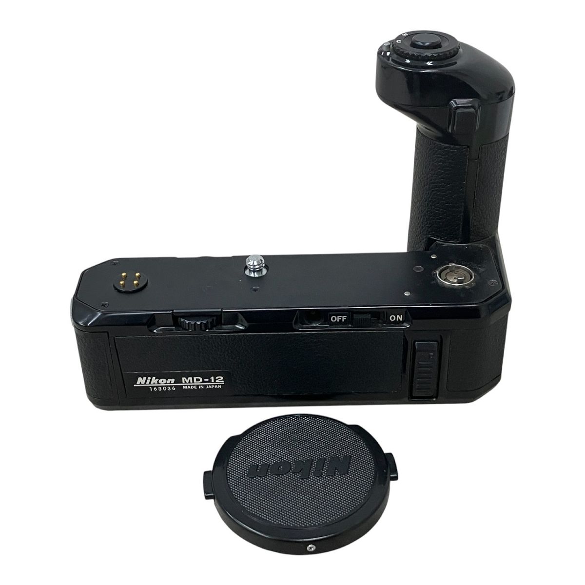 Nikon FM シルバー ボディ 35 mm F 2 8 レンズ セット フィルムカメラ