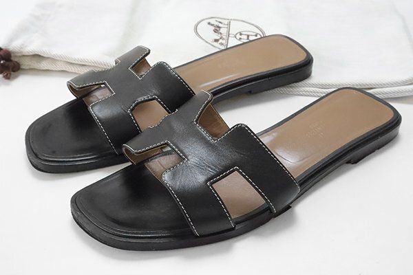 HERMES オラン Hロゴ フラット サンダル 黒 37.5サイズ 約24.5cm カーフレザー エルメス G104