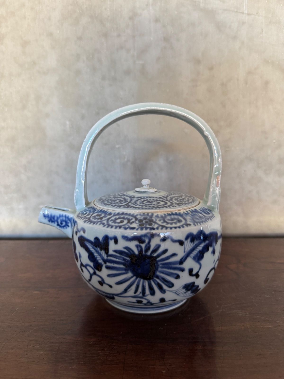 江戸後期 古伊万里 染付蛸唐草菊文 水注 銚子