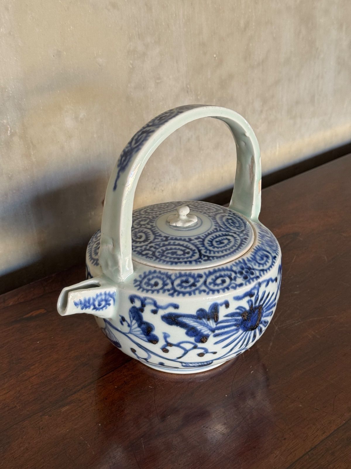 江戸後期 古伊万里 染付蛸唐草菊文 水注 銚子