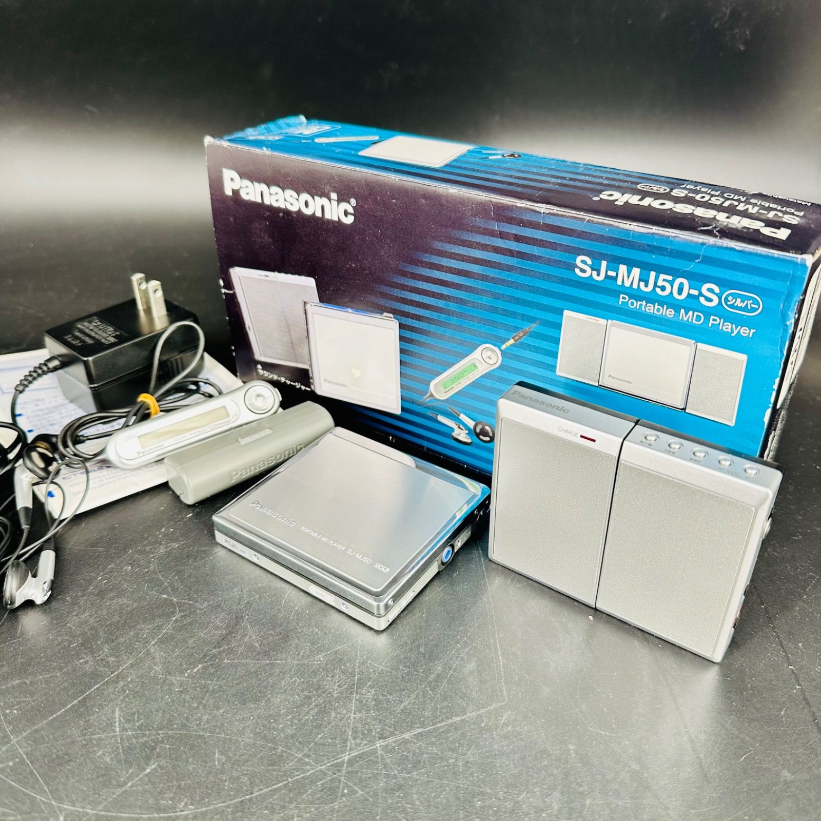 Panasonic パナソニック ポータブルMDプレイヤー SJ-MJ50-S
