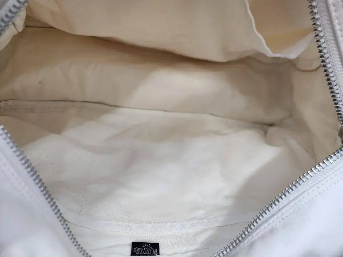 ボストンバッグ